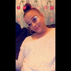 Meet your Posher, Vanessa